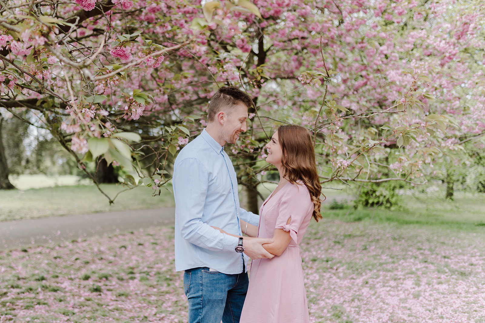 London Greenwich park pink cherry blossom engagement couples shoot London Greenwich park pink cherry blossom engagement couples shoot