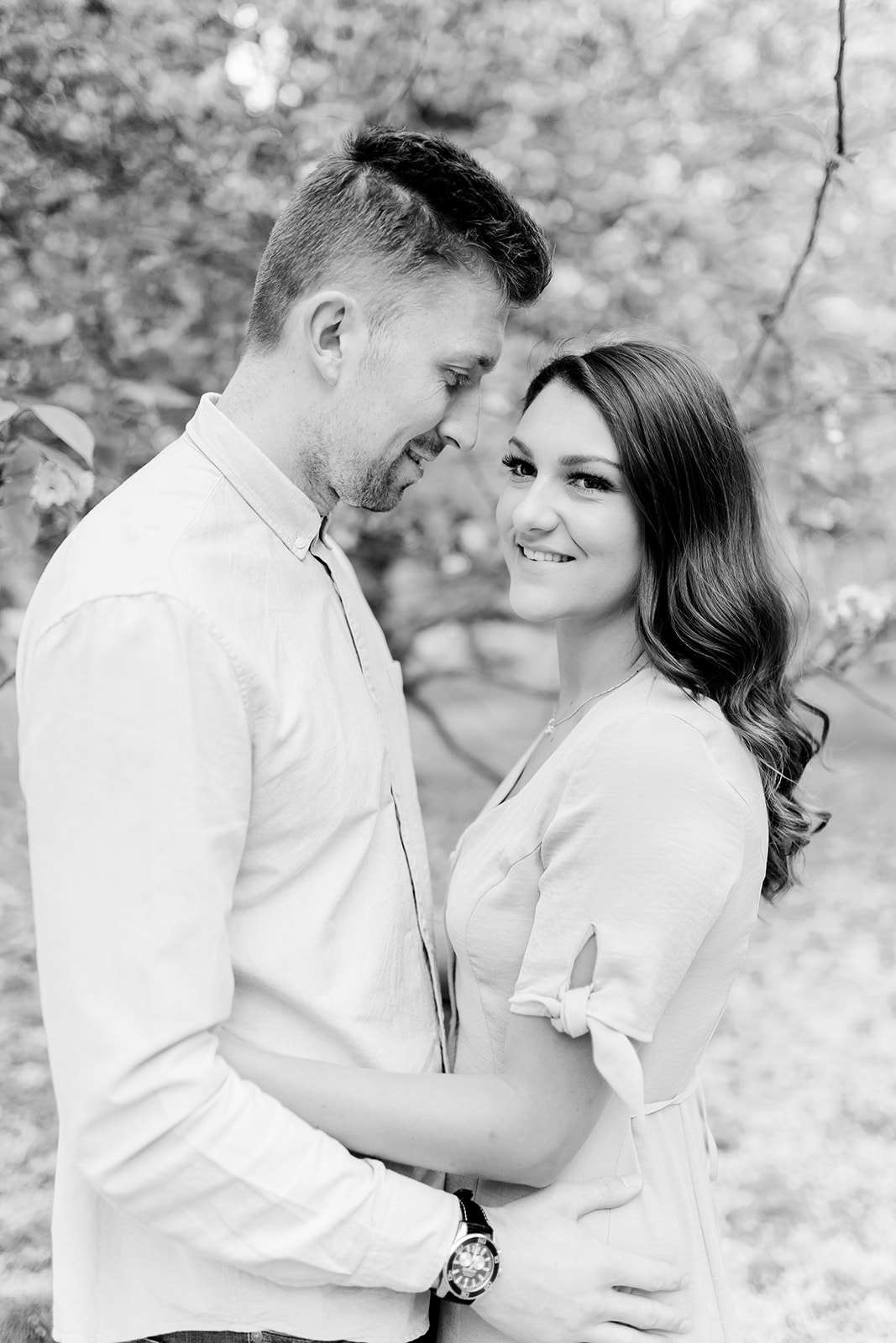 London Greenwich park pink cherry blossom engagement couples shoot London Greenwich park pink cherry blossom engagement couples shoot