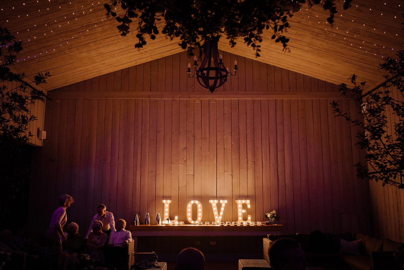 Green Minimal Spring Wedding At Primrose Hill Farm Green Minimal Spring Wedding At Primrose Hill Farm
