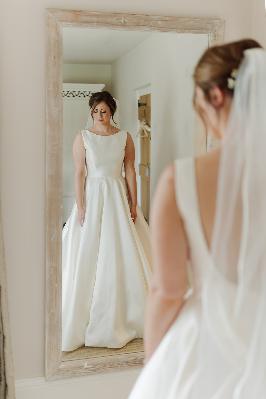 Green Minimal Spring Wedding At Primrose Hill Farm Green Minimal Spring Wedding At Primrose Hill Farm