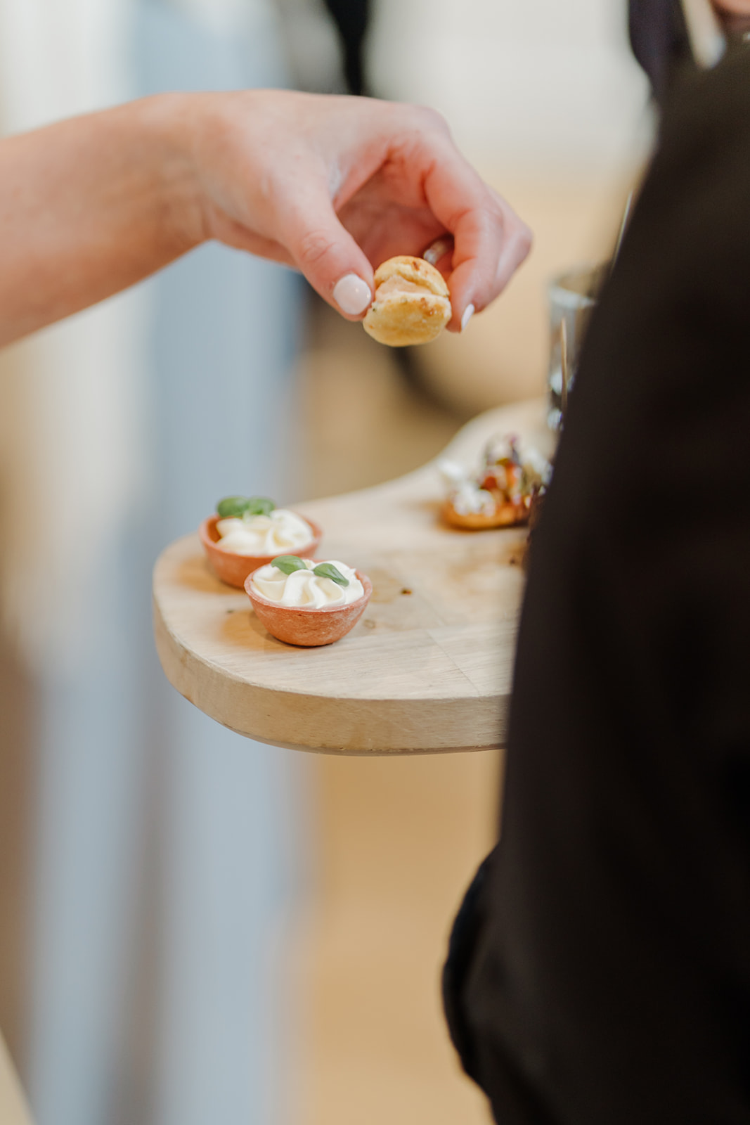 Green Minimal Spring Wedding At Primrose Hill Farm Green Minimal Spring Wedding At Primrose Hill Farm