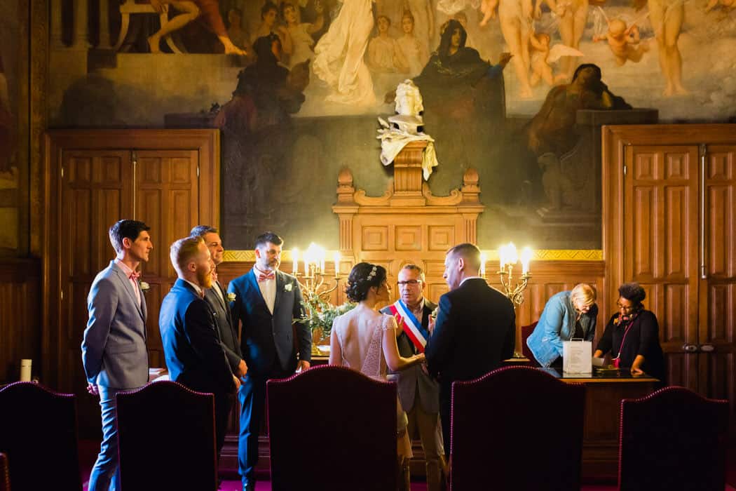 Cérémonie civile à la mairie du 20eme à paris