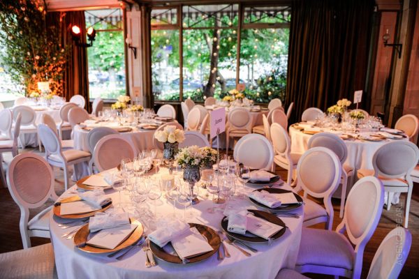 table de reception élégante pour un mariage