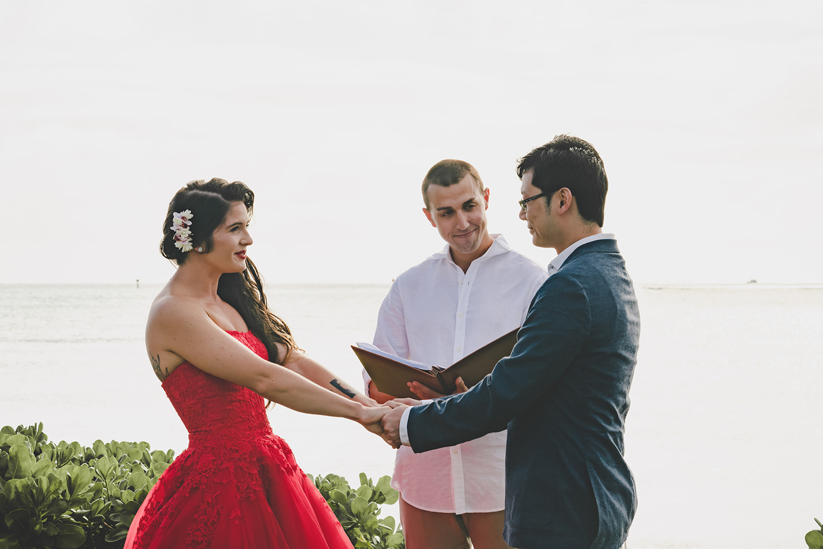 Backyard Honolulu Elopement Backyard Honolulu Elopement