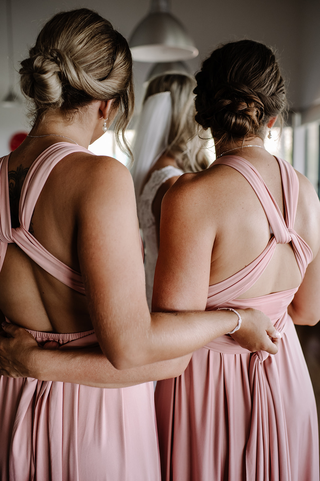 sandalford wedding photographer bridesmaids hugging