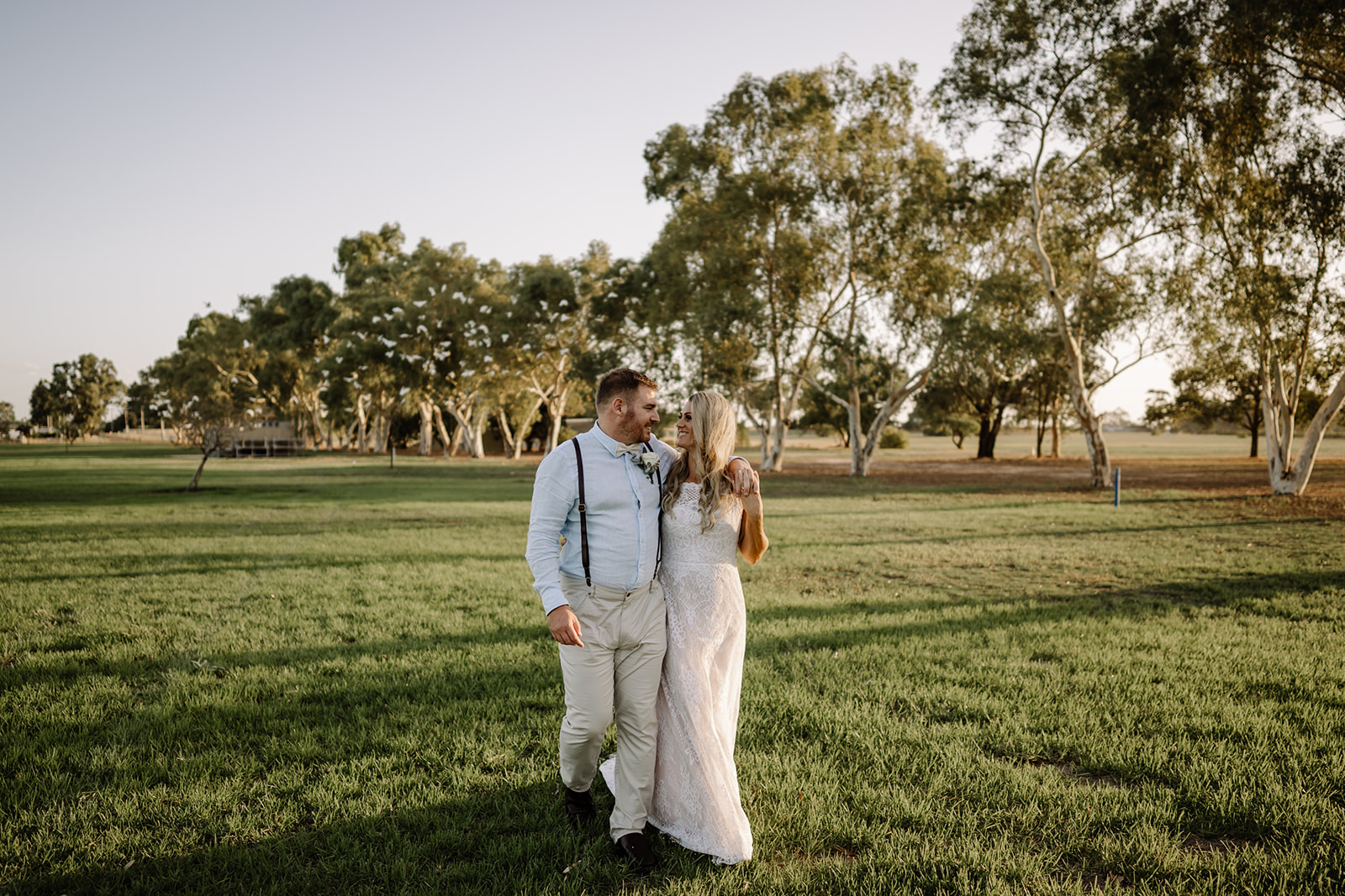 wedding photographer perth sandalford sandalford mandoon wedding photographer