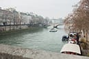 Vue de la Seine depuis un pont Parisien