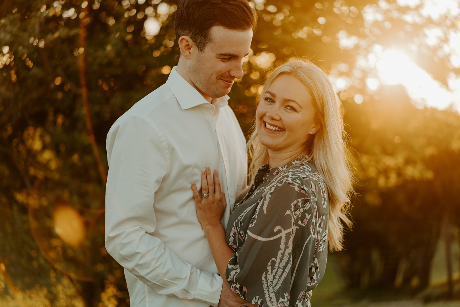 Golden Hour Engagement Couples Shoot at Broadway Tower