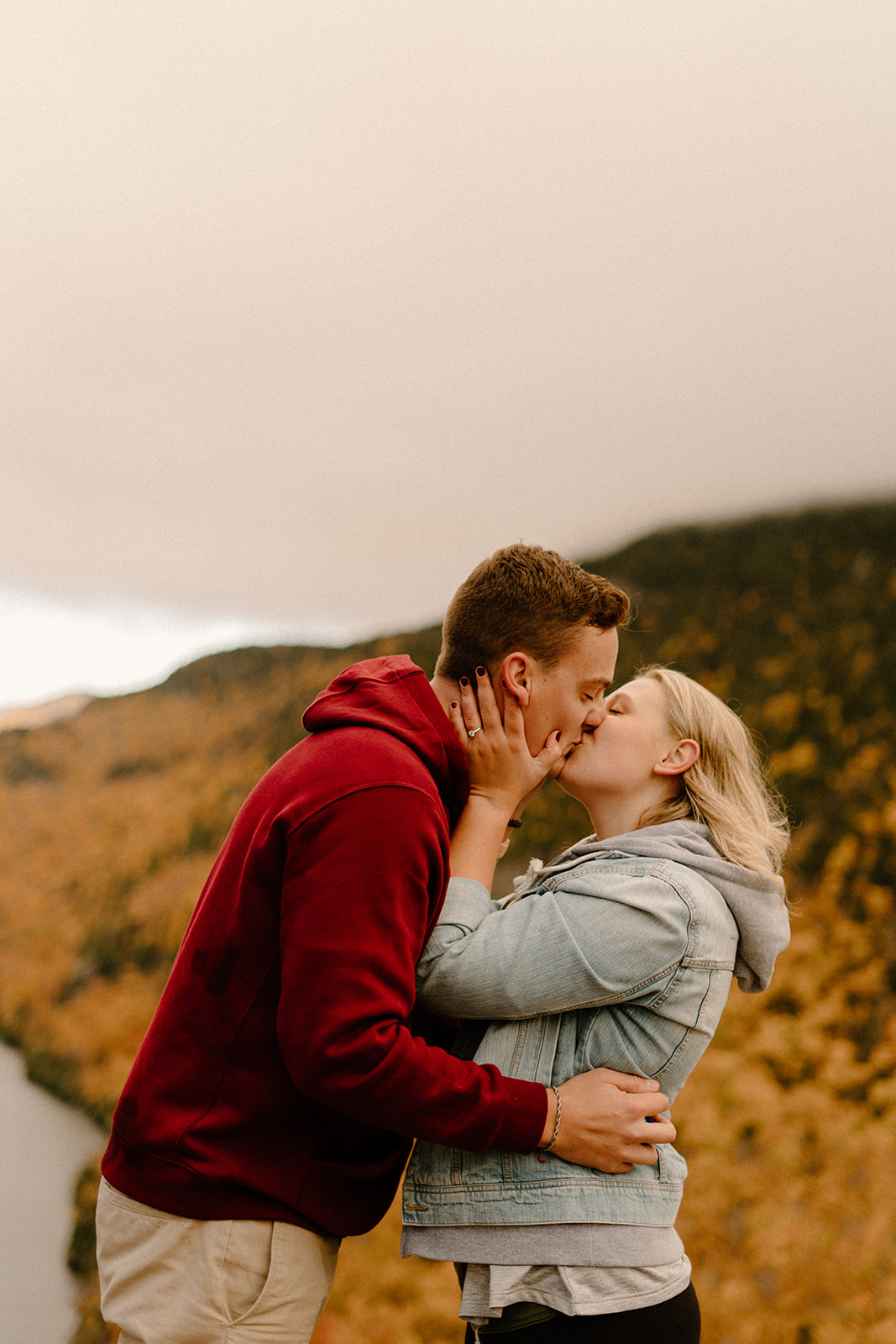 Grand Rapids Wedding Photographer Indian Head Proposal