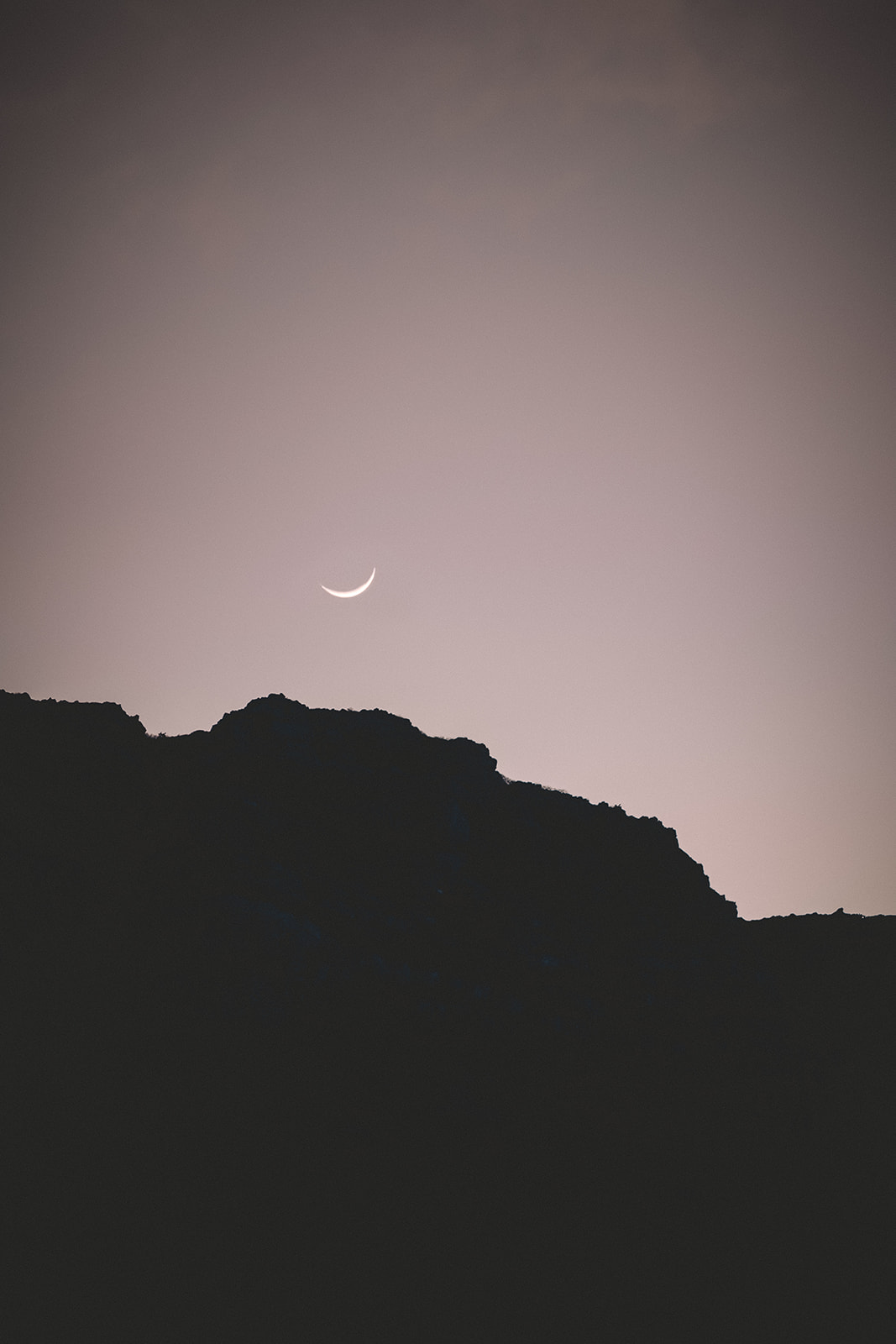 moon over makapuu beach