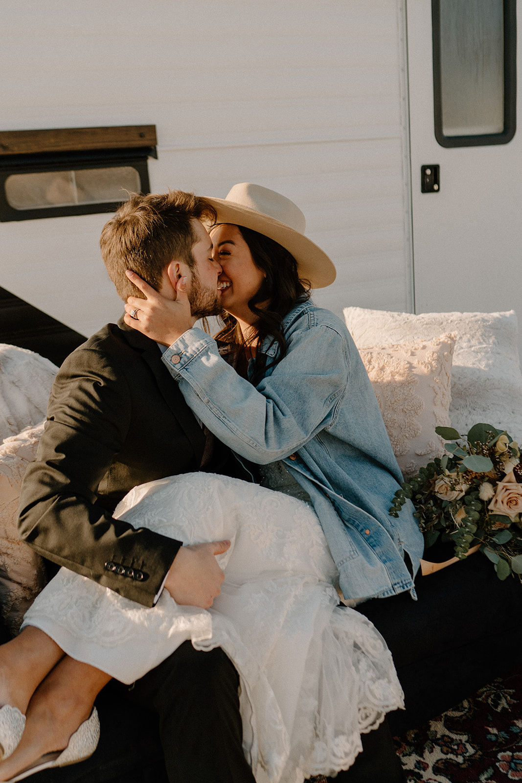 Michigan Elopement Photographer