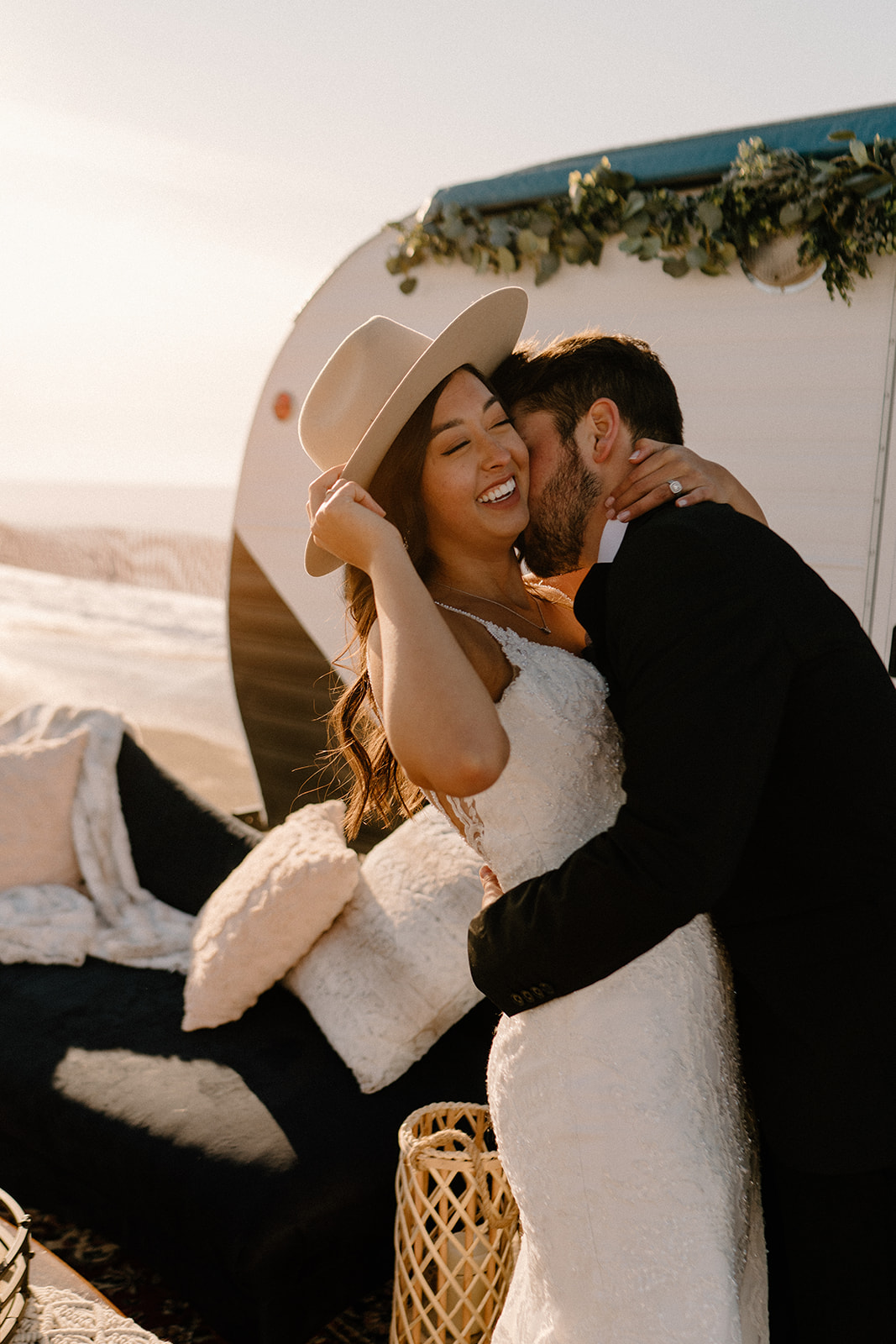 Michigan Elopement Photographer