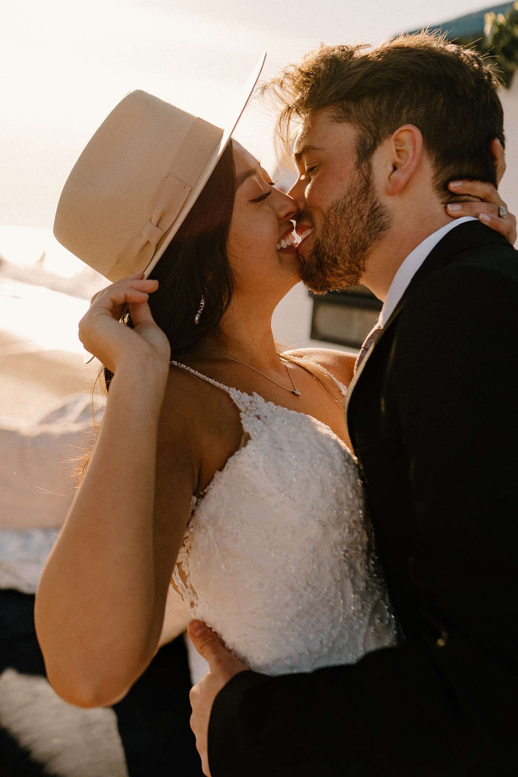 Michigan Elopement Photographer