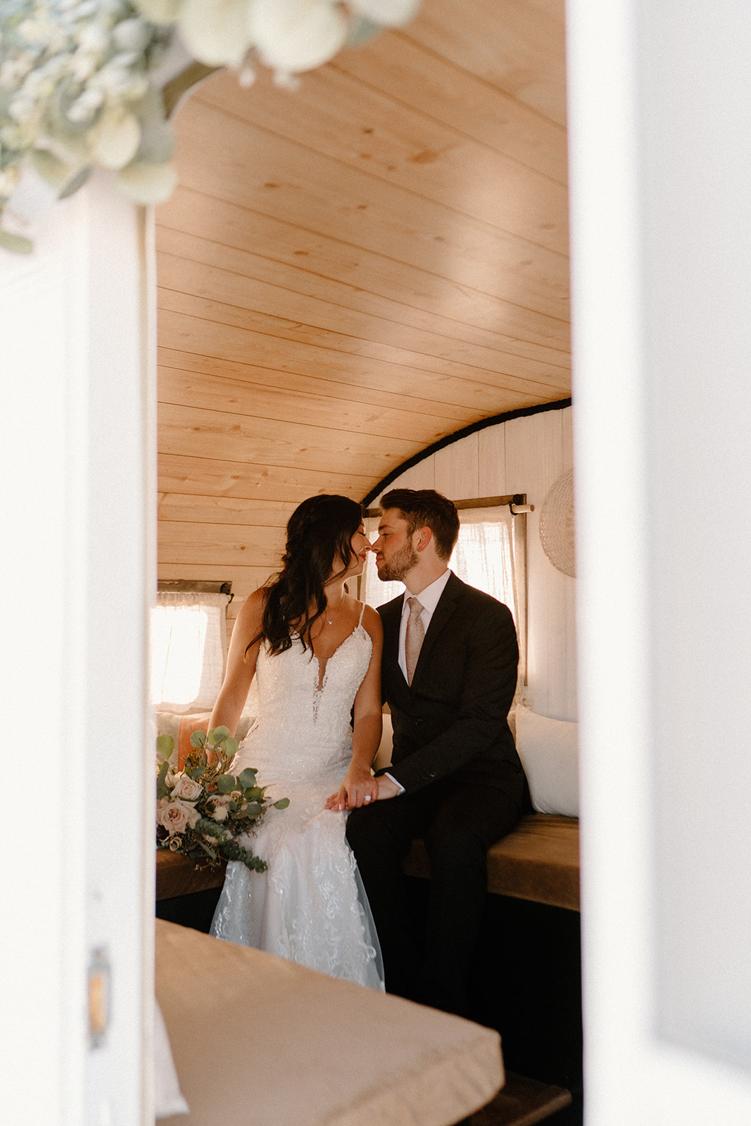 Michigan Elopement Photographer