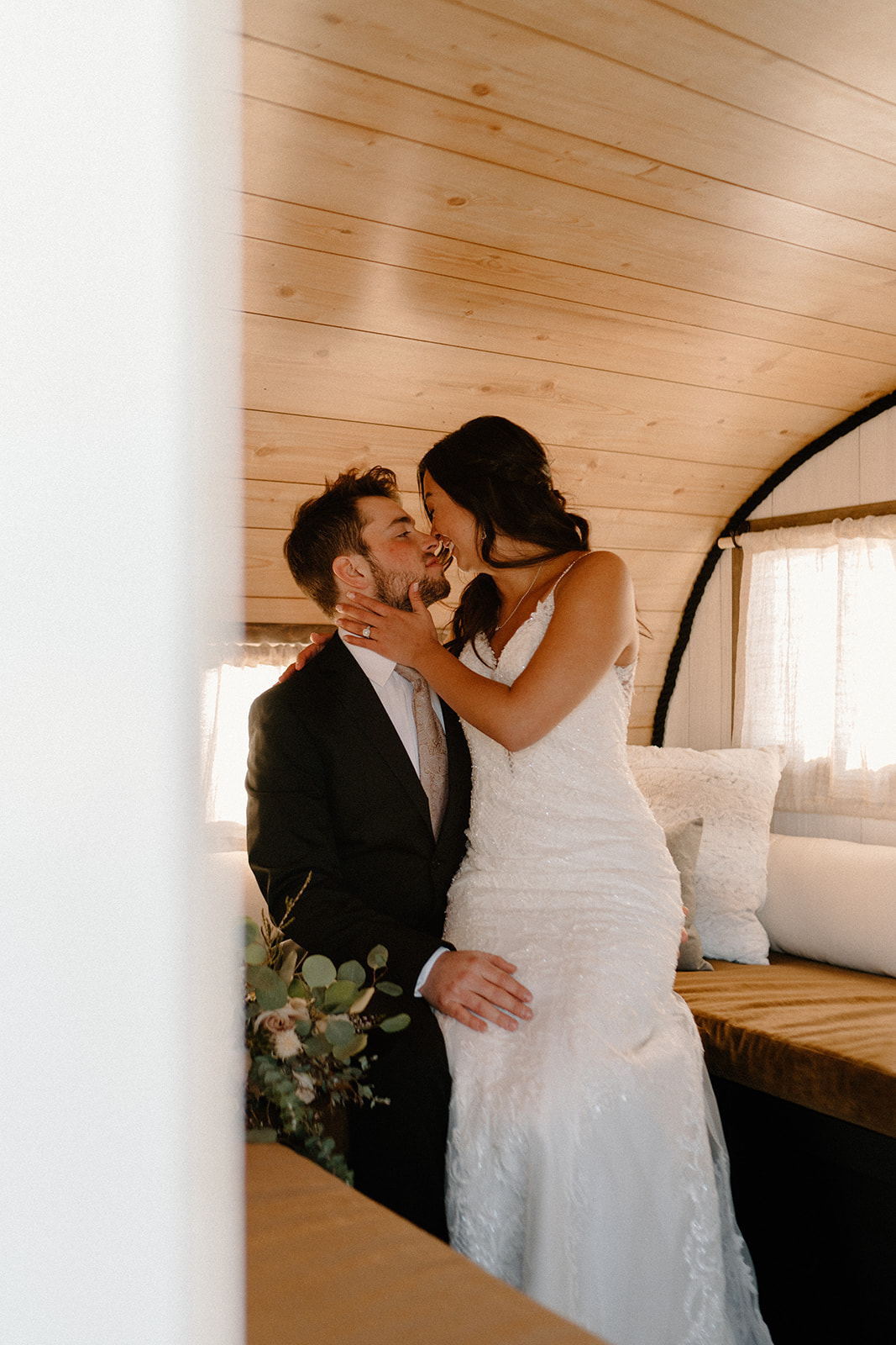 Michigan Elopement Photographer