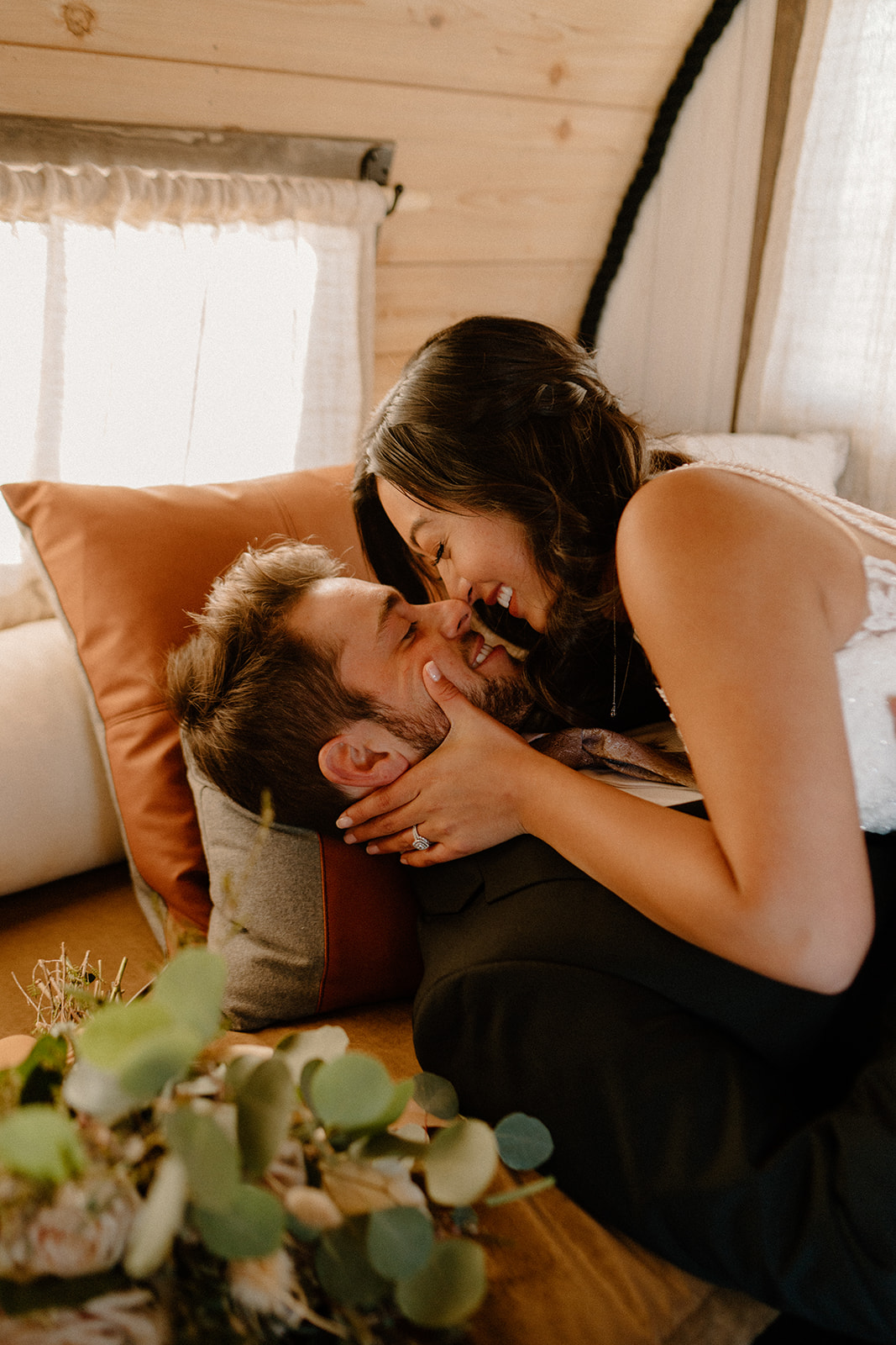 Michigan Elopement Photographer