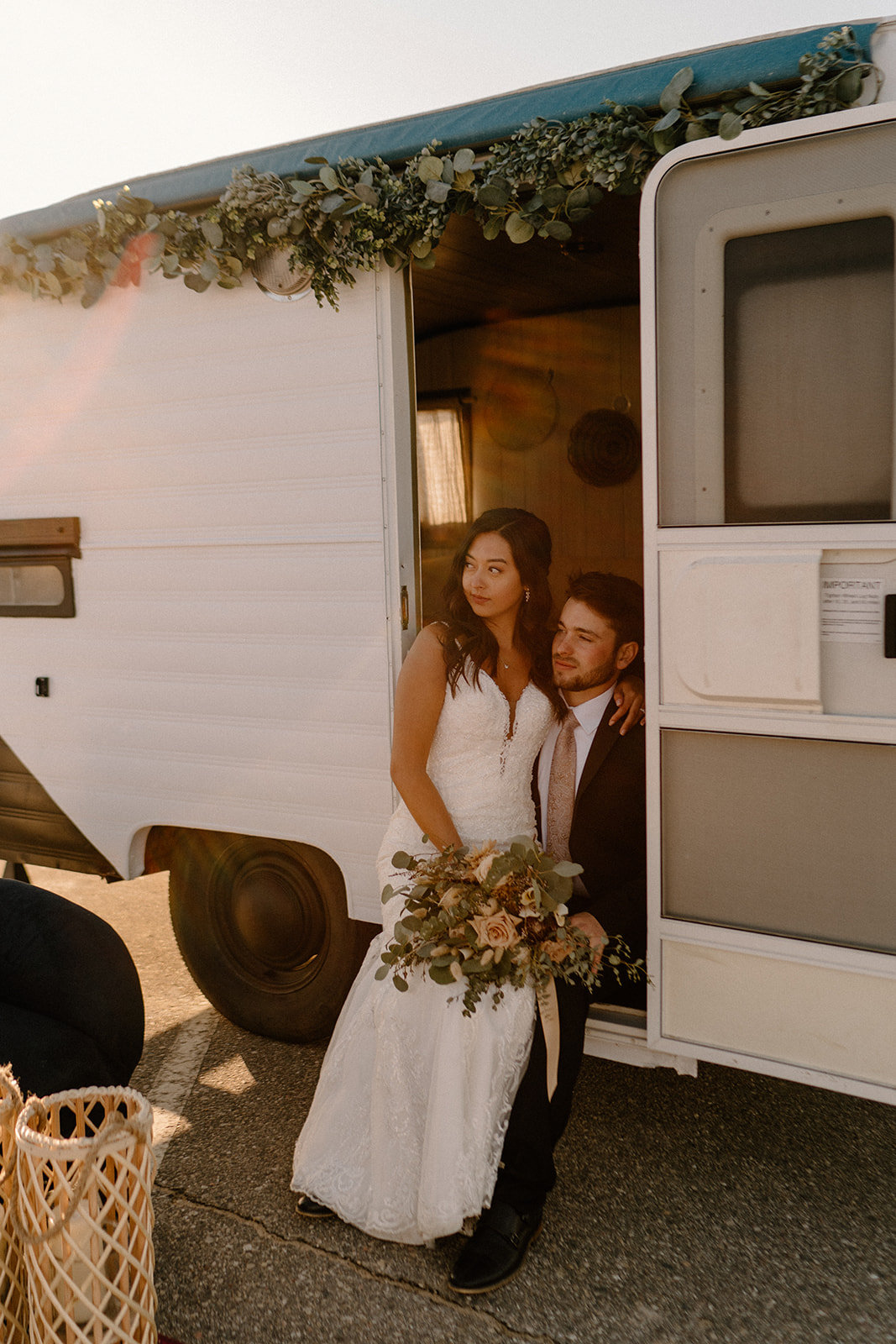 Michigan Elopement Photographer